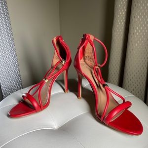 Beautiful red sandals!